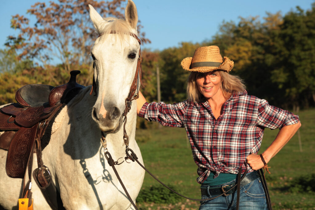 Western-style-horse-instructor