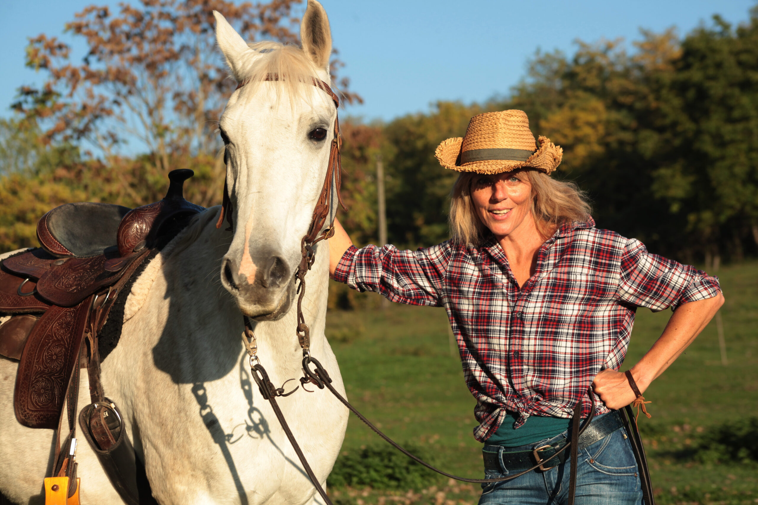 Western-style-horse-instructor